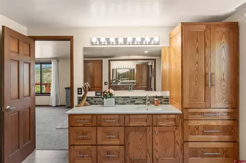Bath - 59 Highland Pl, Durango, CO 81301 photo 2 of 6
