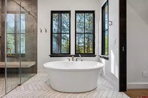 Bath - 103 Glacier Cliff Dr, Durango, CO 81301 photo 5 of 11
