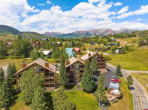 View/Area - 17 Treasury Rd #3D, Crested Butte, CO 81225 photo 3 of 5
