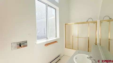 Bath - 782 Colonial Dr, Durango, CO 81303 photo 2 of 3