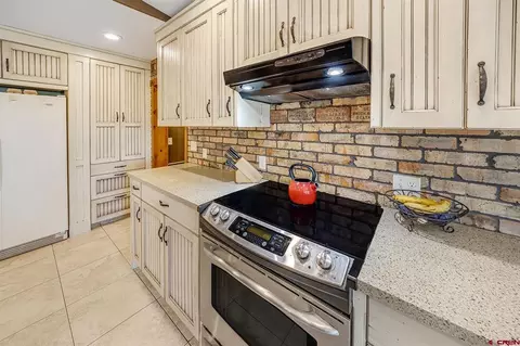 Kitchen - 580 NE 4th St, Cedaredge, CO 81413 photo 6 of 7
