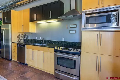 Kitchen - 555 Rivergate Ln #B2-247, Durango, CO 81301 photo 1 of 5