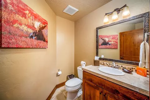 Bath - 24 Sheol St #302, Durango, CO 81301 photo 6 of 6