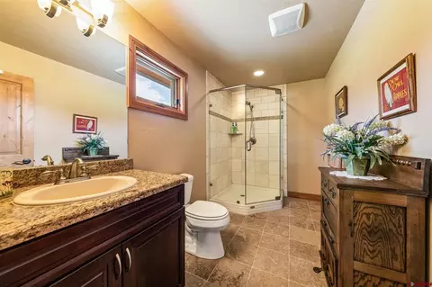 Bath - 1126 N Dalton Ranch Rd, Durango, CO 81301 photo 3 of 4
