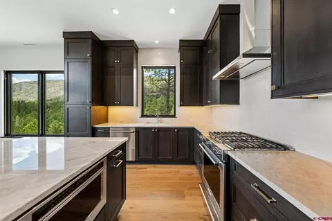 Kitchen - 64 Clubhouse Village Dr, Durango, CO 81301 photo 2 of 5