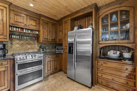Kitchen - 12 Park Dr, Durango, CO 81301 photo 3 of 4