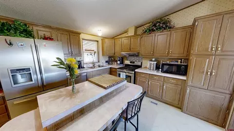 Kitchen - 7915 St Hwy 151, Ignacio, CO 81137 photo 3 of 5