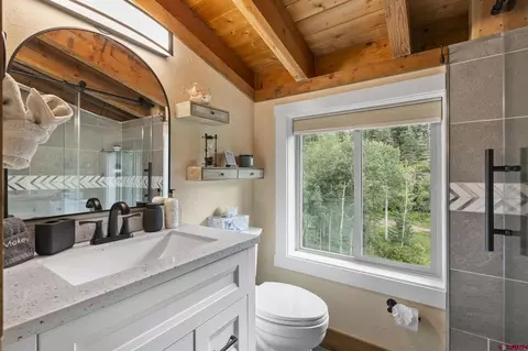 Bath - 161 Hermosa View Dr, Durango, CO 81301 photo 1 of 4