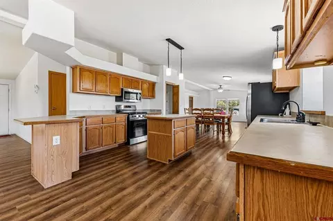 Kitchen - 28998 Hwy 160, Durango, CO 81303 photo 3 of 3