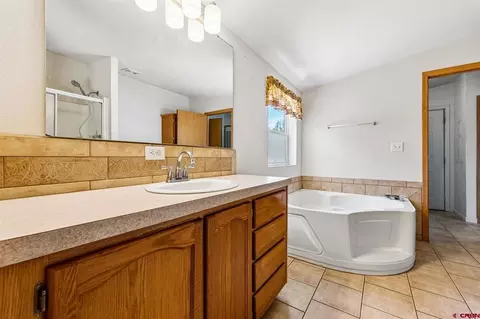 Bath - 28998 Hwy 160, Durango, CO 81303 photo 1 of 3