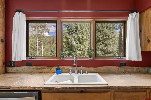 Kitchen - 52 Spud Cir, Durango, CO 81301 photo 3 of 4