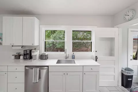 Kitchen - 1463 W 3rd Ave, Durango, CO 81301 photo 2 of 3