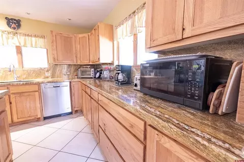 Kitchen - 309 Chamisa, Durango, CO 81303 photo 3 of 6