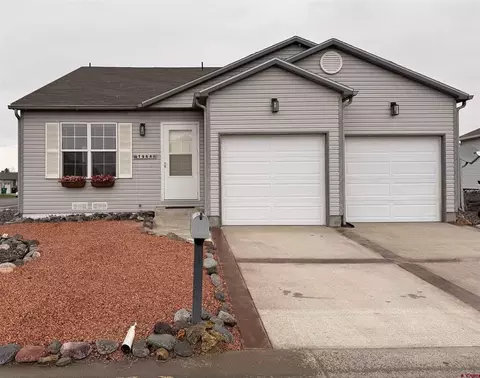 1964 Sneffels, Montrose, CO 81401