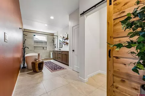 Bath - 41 Edgemont Mdws, Durango, CO 81301 photo 1 of 6