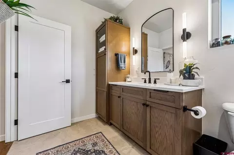 Bath - 41 Edgemont Mdws, Durango, CO 81301 photo 6 of 6