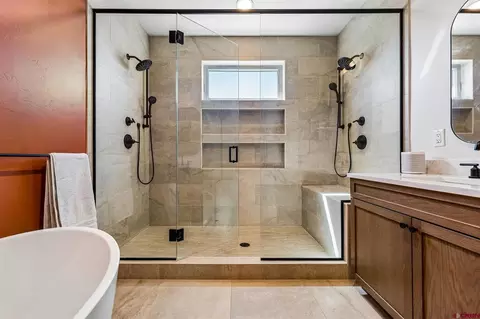 Bath - 41 Edgemont Mdws, Durango, CO 81301 photo 3 of 6