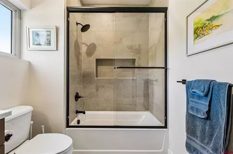 Bath - 41 Edgemont Mdws, Durango, CO 81301 photo 5 of 6