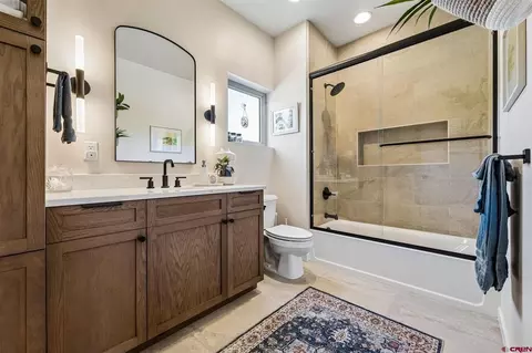 Bath - 41 Edgemont Mdws, Durango, CO 81301 photo 4 of 6