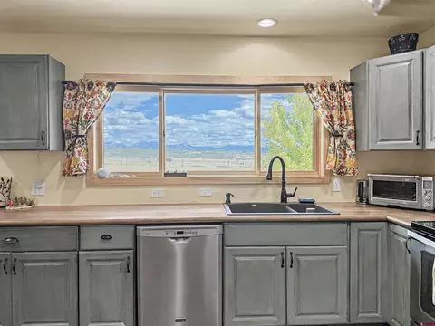Kitchen - 15195 2600 Rd, Cedaredge, CO 81413 photo 3 of 3