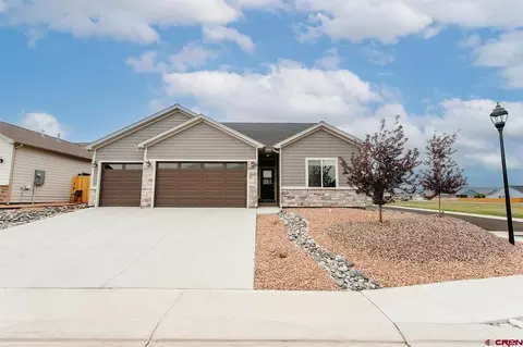 1422 Fivemile Creek Ave, Montrose, CO 81401