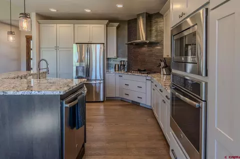 Kitchen - 30 Championship Cir, Durango, CO 81301 photo 2 of 3