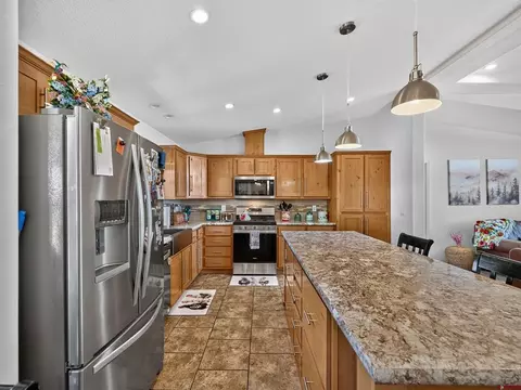 Kitchen - 303 Cr 320, Ignacio, CO 81137 photo 2 of 3