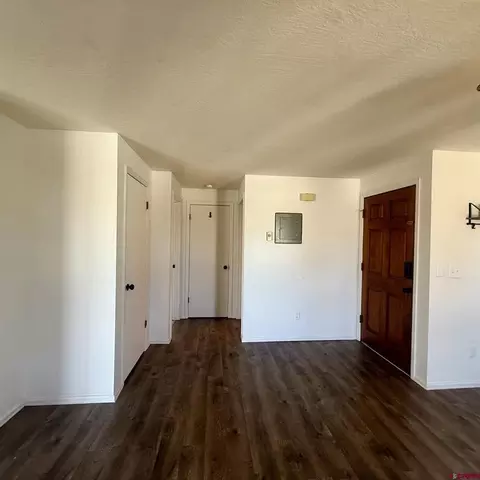 Entry Way - 520 W 6th St, Cortez, CO 81321 photo 1 of 2