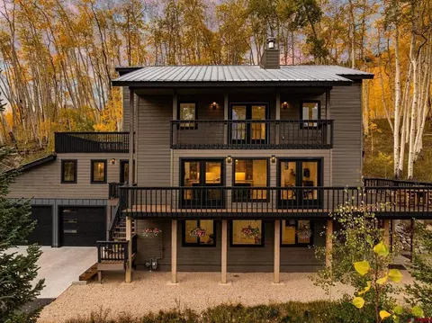 69 Peeler Ln, Crested Butte, CO 81224