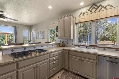 Kitchen - 102 Sage Rd, Durango, CO 81303 photo 3 of 4