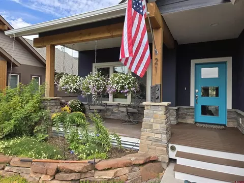 Exterior - 21 Estancia Ct, Durango, CO 81301 photo 2 of 9
