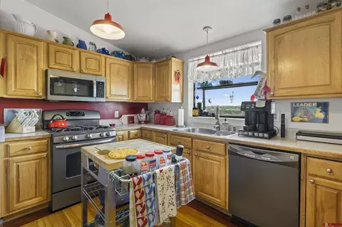 Kitchen - 45 Pine Ridge Rd, Durango, CO 81301 photo 2 of 4