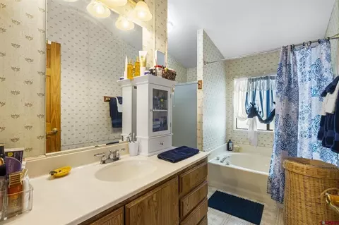 Bath - 45 Pine Ridge Rd, Durango, CO 81301 photo 2 of 3