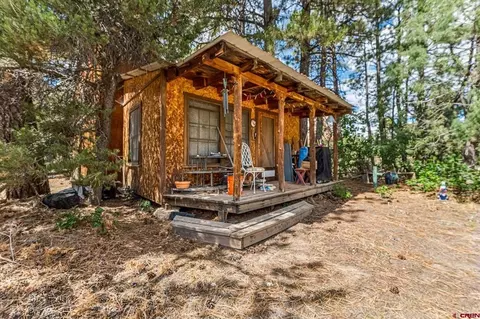 Exterior - 1027 W Meadow Rd, Durango, CO 81303 photo 5 of 7