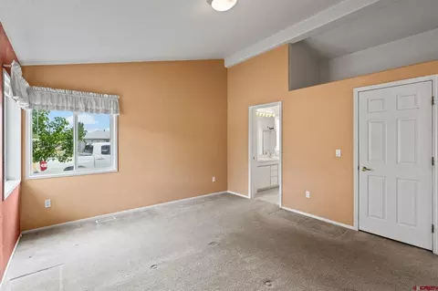 Bedroom - 279 Valle Dr, Durango, CO 81303 photo 5 of 7
