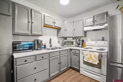 Kitchen - 140 12 Sw 5th St, Cedaredge, CO 81413 photo 3 of 3