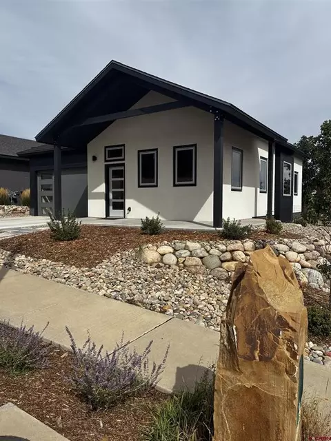 Exterior - 6 Salt Brush St, Durango, CO 81301 photo 2 of 4