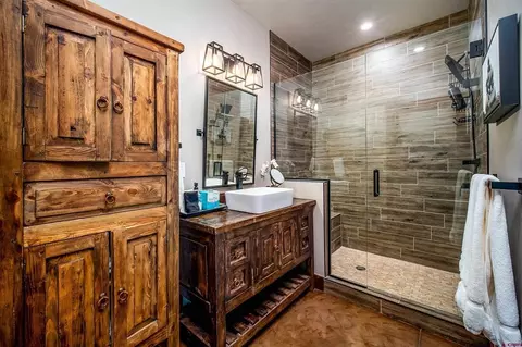 Bath - 9 Penstock Ct, Durango, CO 81301 photo 2 of 4