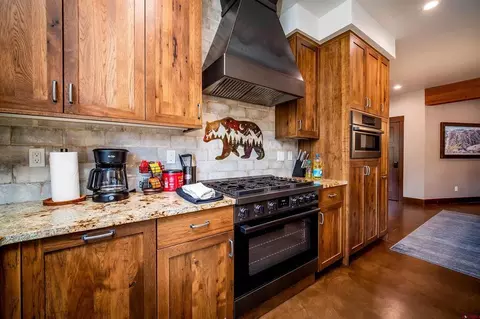 Kitchen - 9 Penstock Ct, Durango, CO 81301 photo 3 of 3