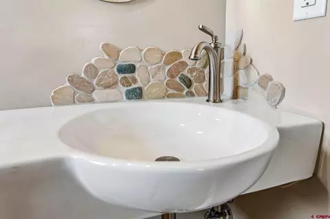 Bath - 106 Cielo Way, Durango, CO 81303 photo 2 of 9