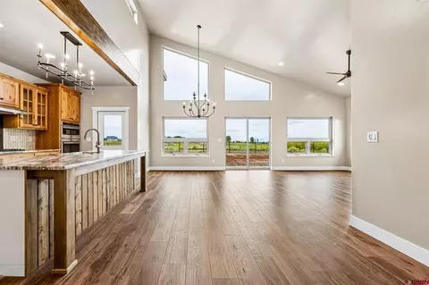Living - 106 Cielo Way, Durango, CO 81303 photo 3 of 5