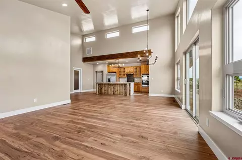 Living - 106 Cielo Way, Durango, CO 81303 photo 2 of 5