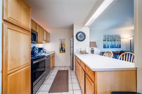 Kitchen - 44 Sheol St #B13, Durango, CO 81301 photo 1 of 3