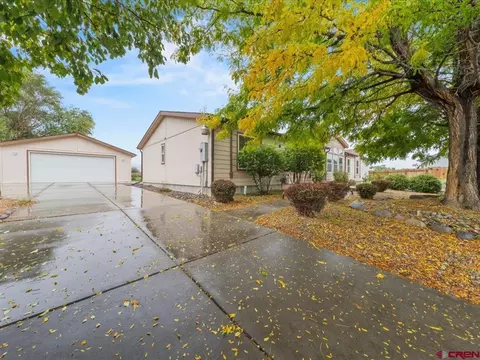 711 Silver Dr, Montrose, CO 81401