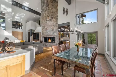 Dining - 413 Beaver Cir, Durango, CO 81301 photo 3 of 5