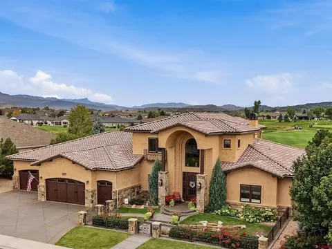 832 Courthouse Peak Ln, Montrose, CO 81403