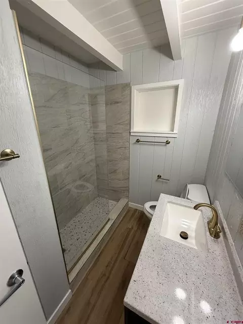 Bath - 195 Silverview Ln #1-5, Durango, CO 81303 photo 1 of 3