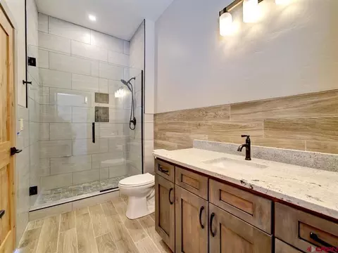 Bath - 2019 I Rd, Fruita, CO 81521 photo 5 of 6