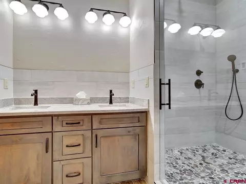 Bath - 2019 I Rd, Fruita, CO 81521 photo 2 of 6