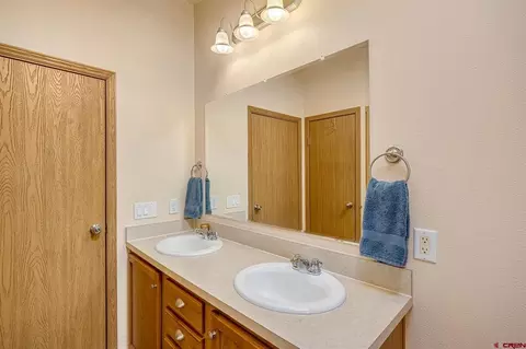 Bath - 370 NW 4th St, Cedaredge, CO 81413 photo 2 of 4